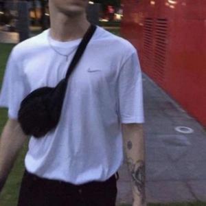 美女脱一光二净视频网站
